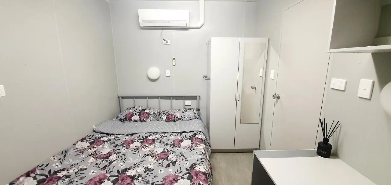 Palm Tree Backpackers Hostel Bundaberg